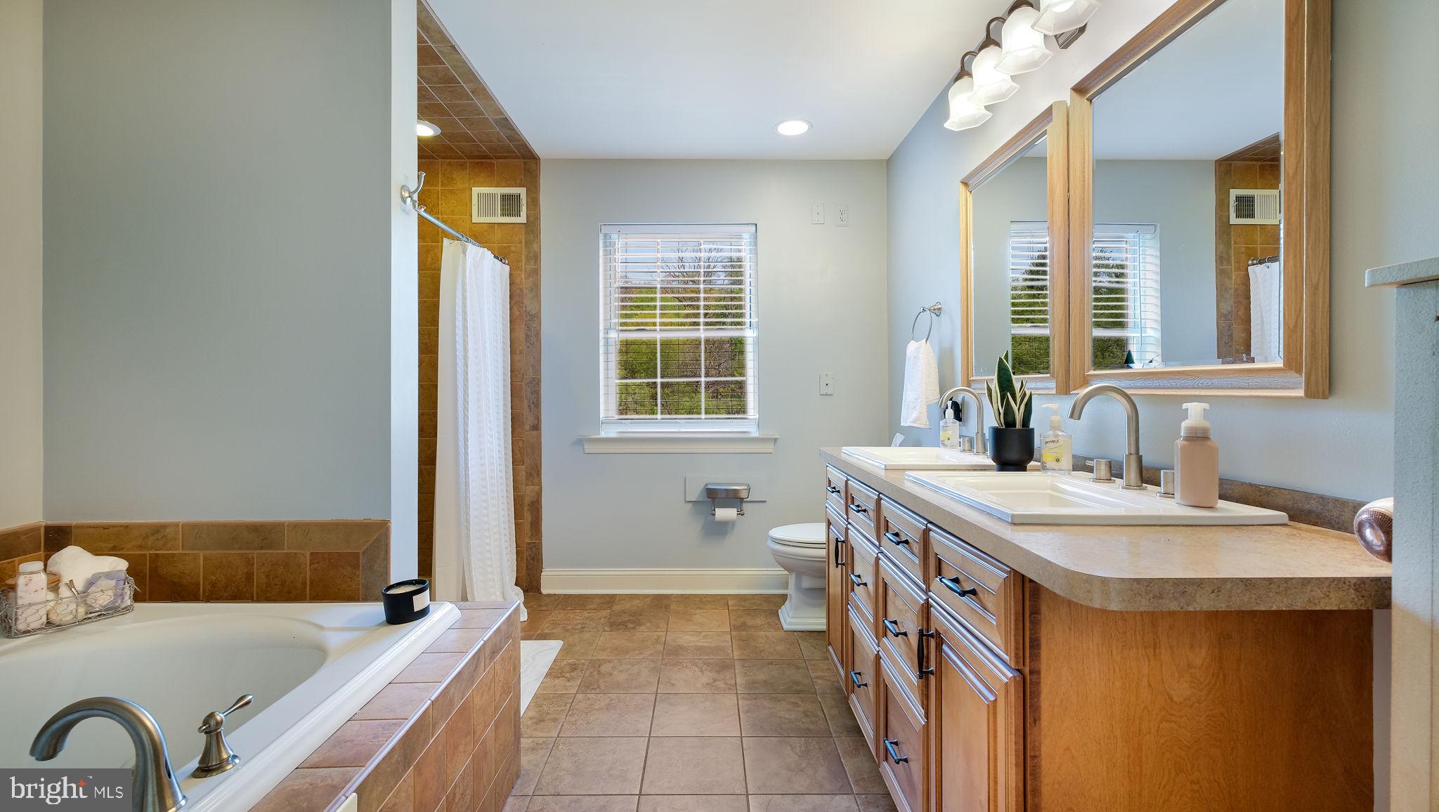 ALVERNO VALLEY FRM - Residential