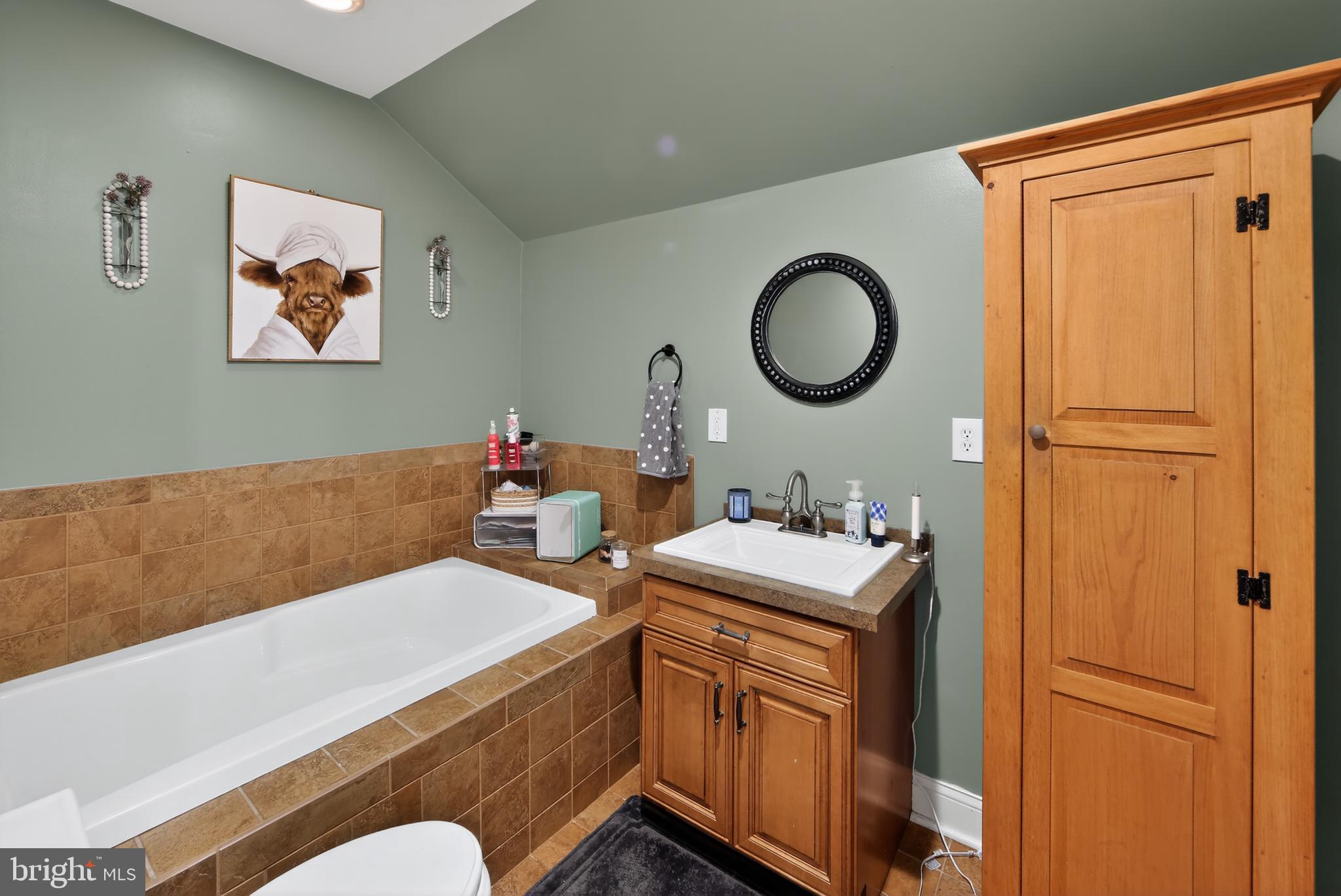 ALVERNO VALLEY FRM - Residential