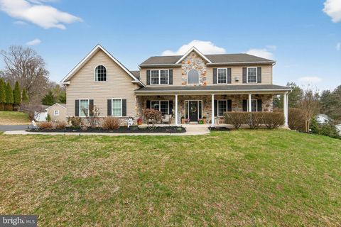 Photo of 367 Mount Alverno Road, MEDIA, PA 19063 (MLS # PADE2111864)