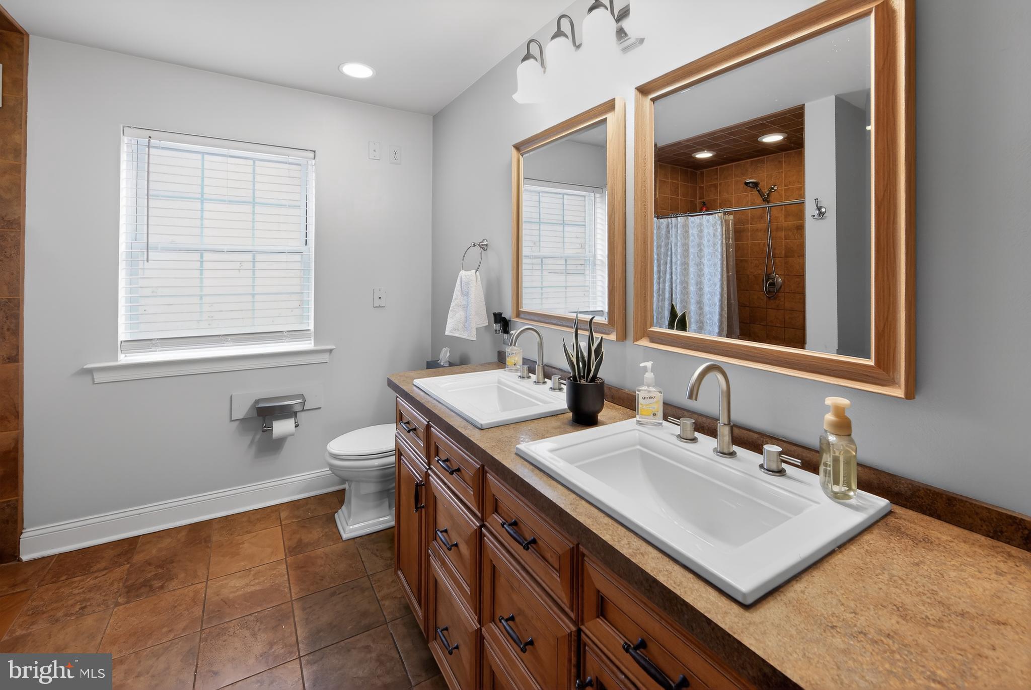 ALVERNO VALLEY FRM - Residential