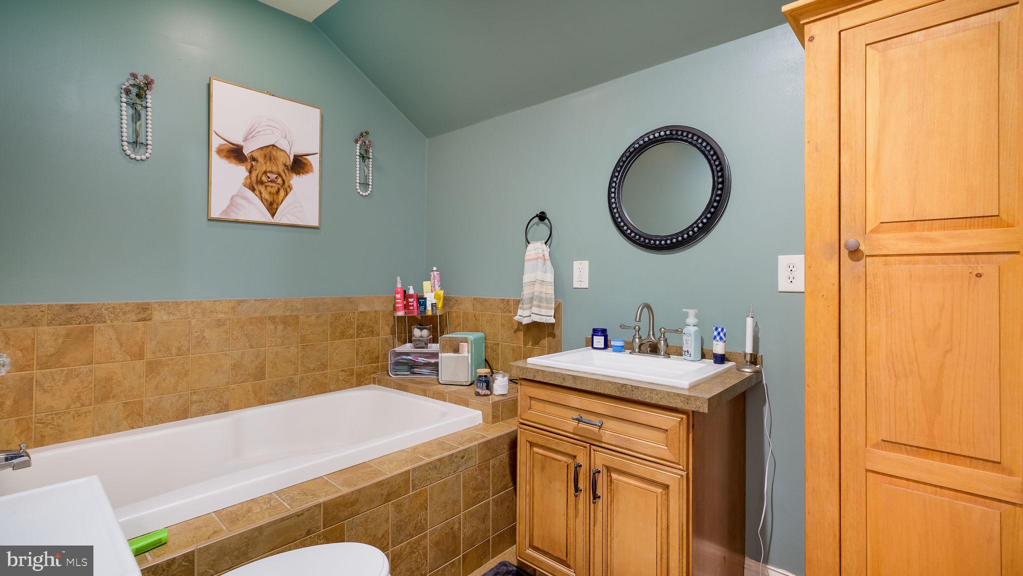 ALVERNO VALLEY FRM - Residential