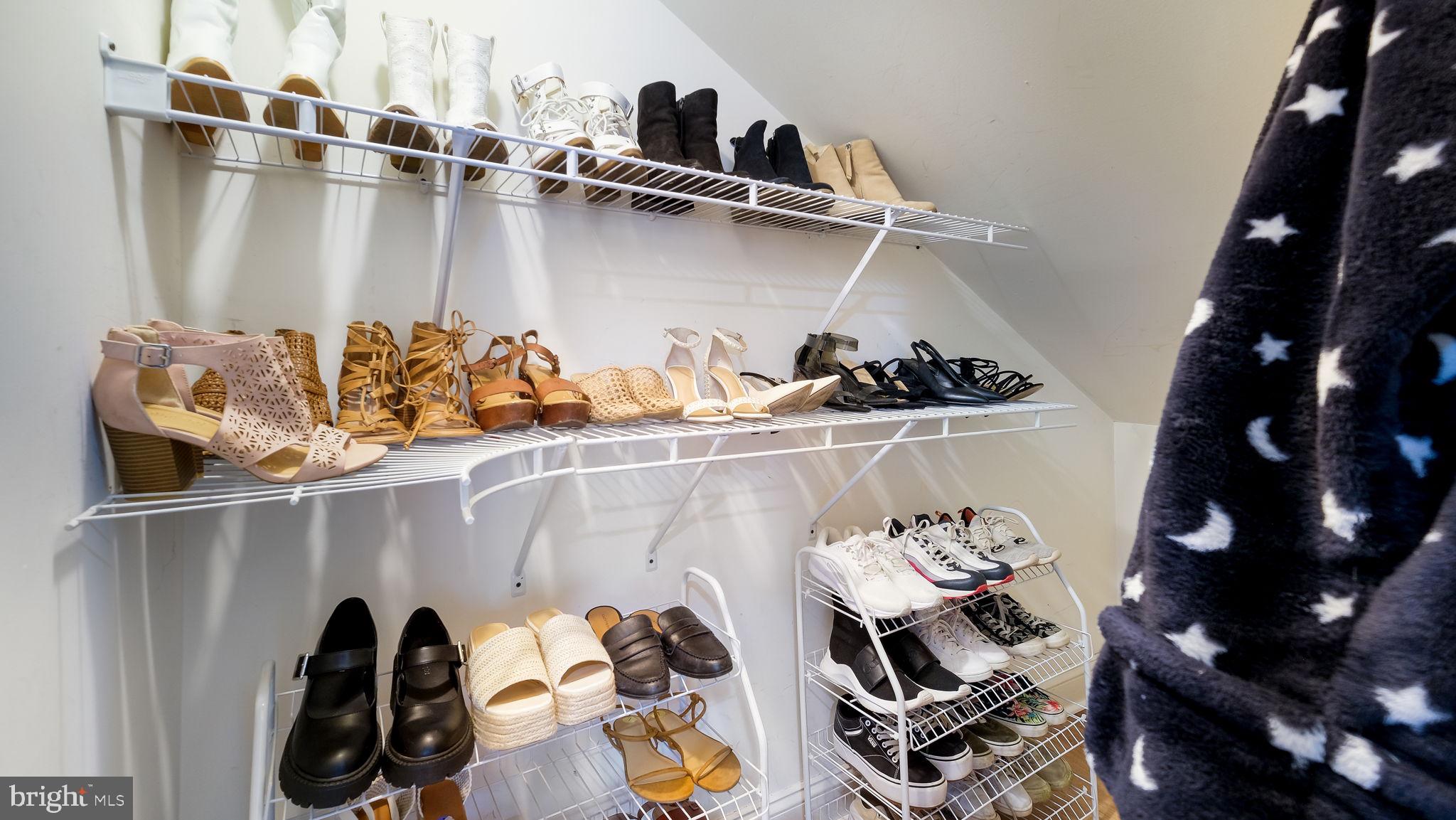 ALVERNO VALLEY FRM - Residential