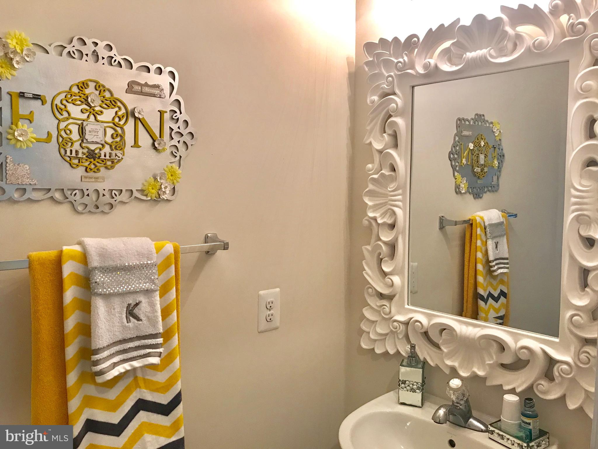 BROADLANDS STATION - Residential