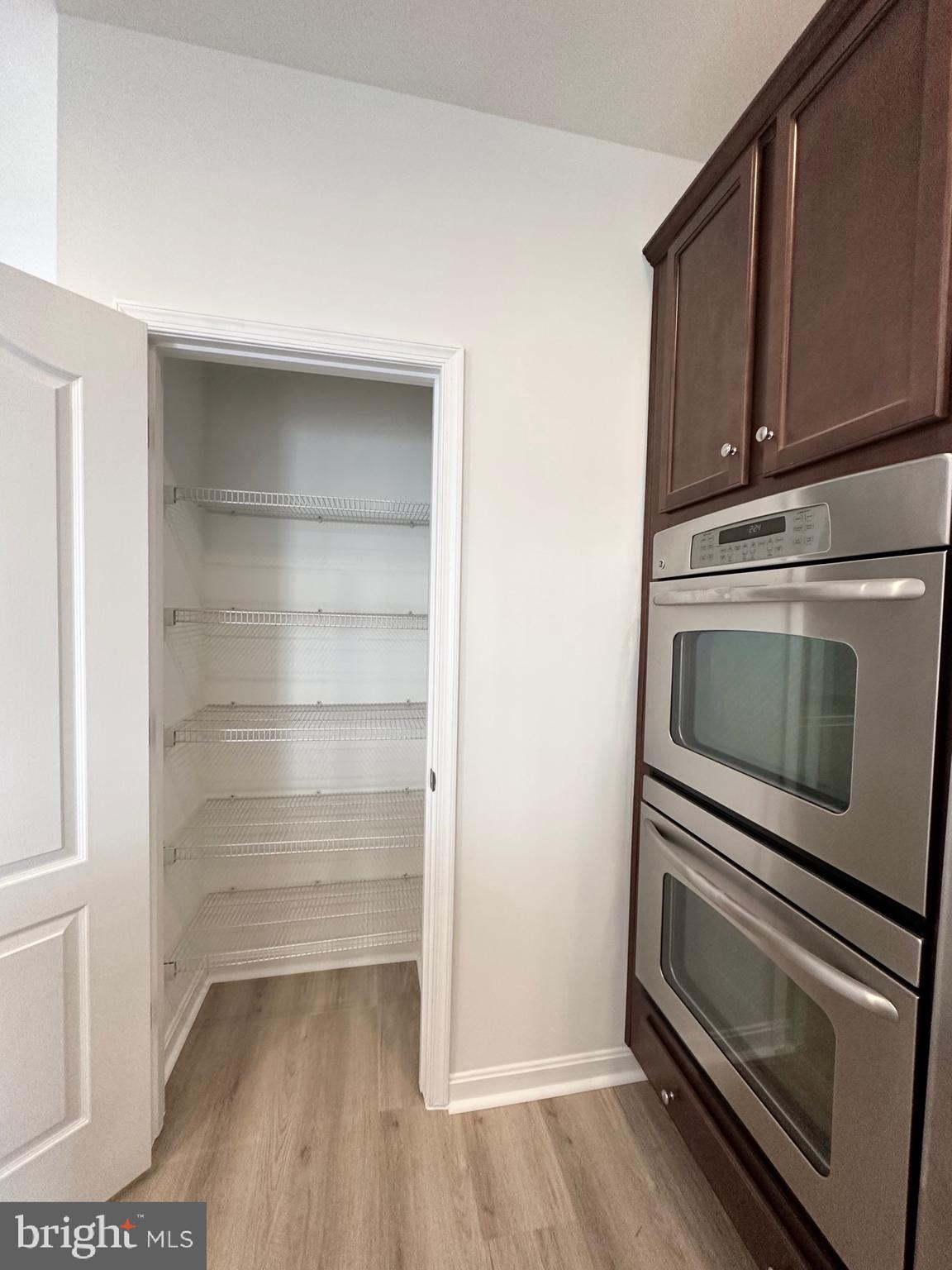 BROADLANDS STATION - Residential