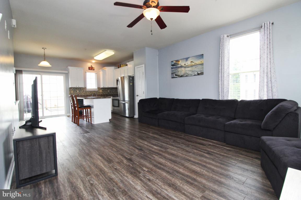 TANYARD SPRINGS - Residential