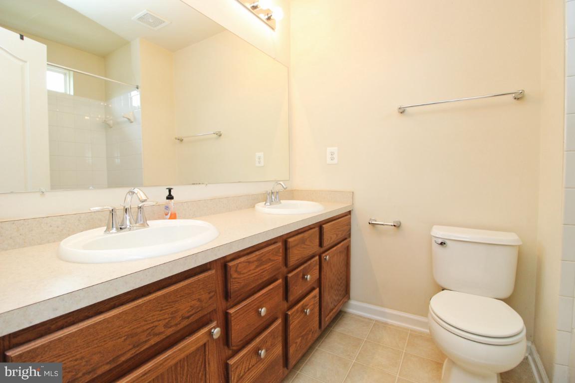 TANYARD SPRINGS - Residential