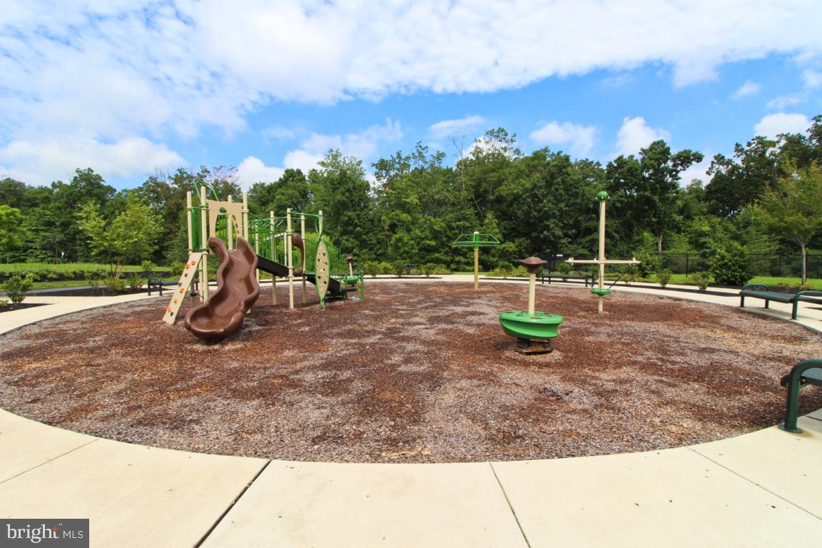 TANYARD SPRINGS - Residential