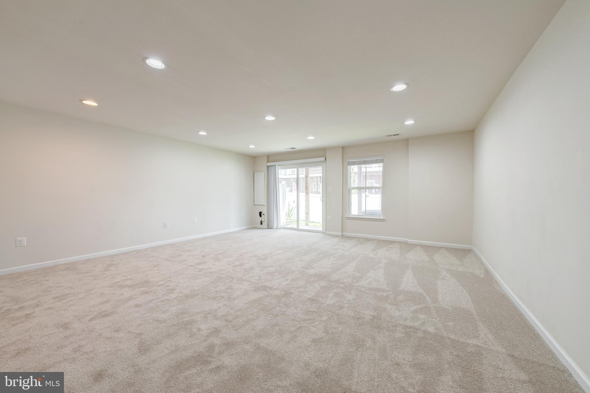 WESTRIDGE - Residential Lease