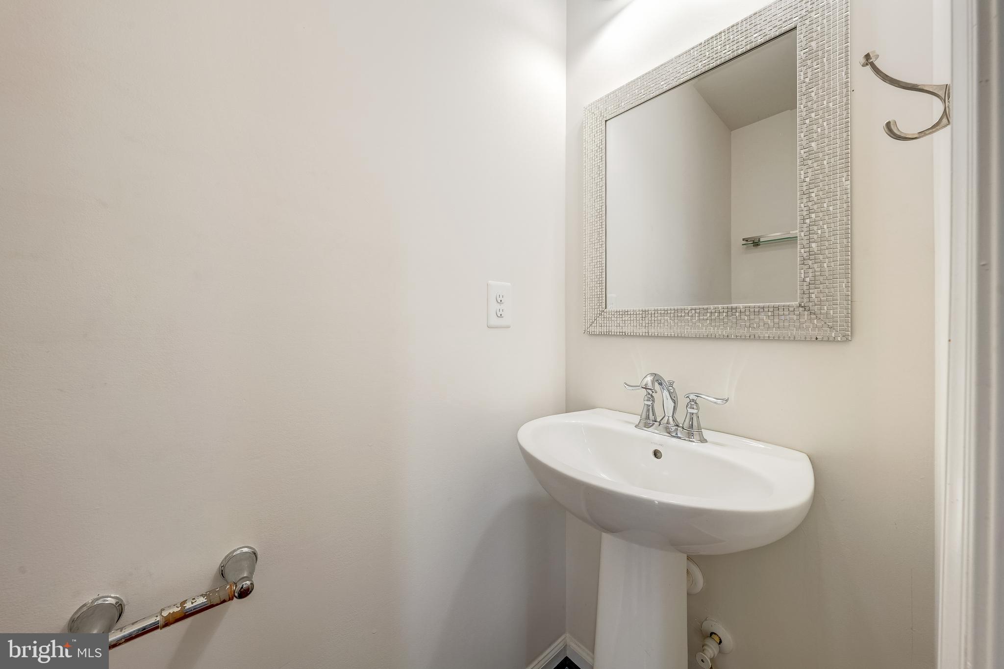 WESTRIDGE - Residential Lease