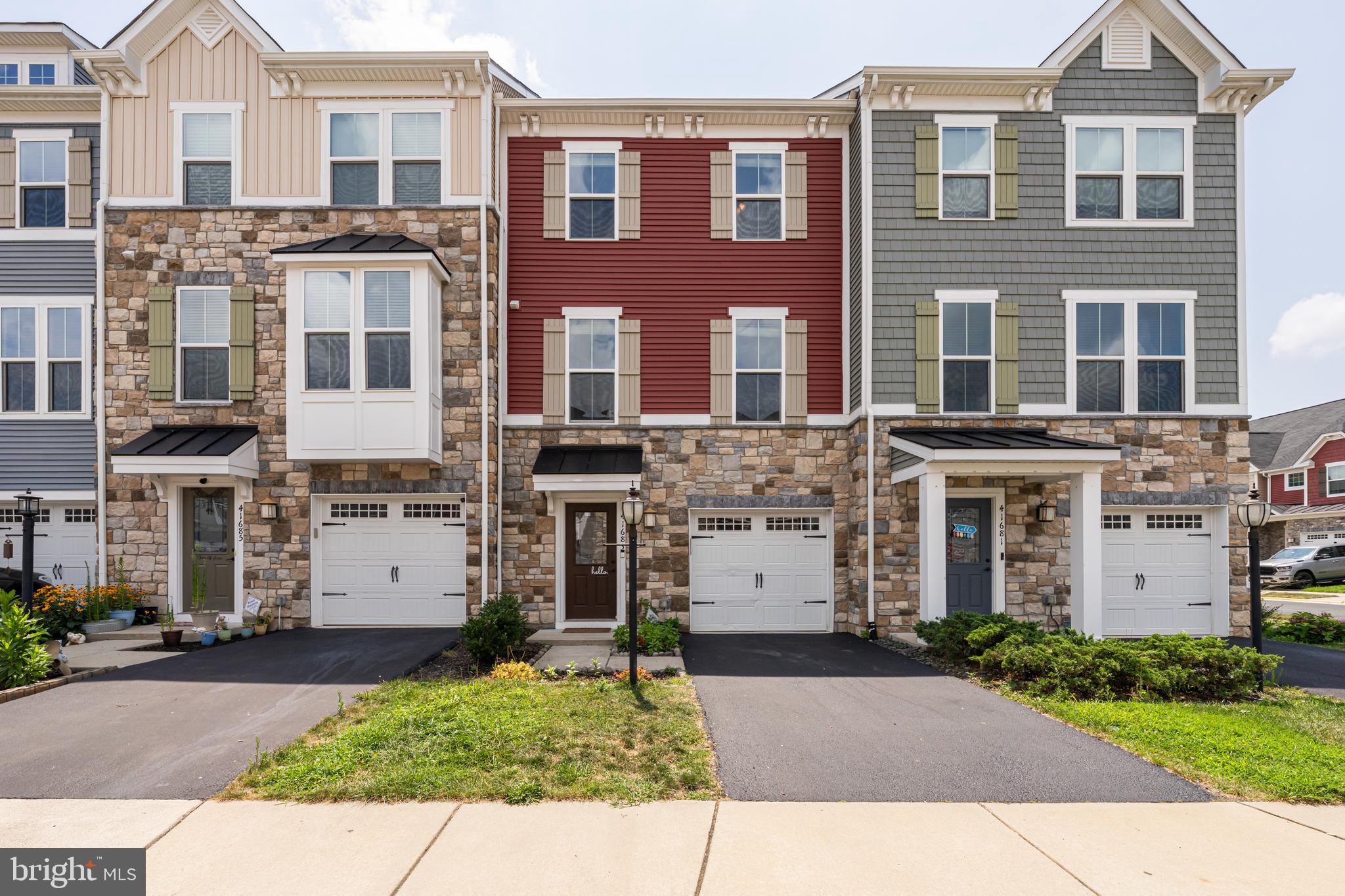 Welcome to 41683 Overmyer Ter, a stunning 3-level townhouse in the heart of Aldie, VA, offering 3 bedrooms, 3.5 bathrooms, and over 2,300 square feet of beautifully designed living space. The first level welcomes you with a spacious recreational area flooded with natural light, a convenient half bath, direct access to the fenced walkout backyard, and entry to the attached one-car garage.
Upstairs, the second floor boasts a thoughtfully designed open layout, featuring a chef's dream kitchen complete with a massive island, beautiful cabinetry, and brand-new stainless steel appliances. The kitchen seamlessly flows into dedicated spaces for both the dining and living rooms, surrounded by large windows that allow for exceptional natural light. Step out onto the private patio and enjoy peaceful outdoor moments perfect for relaxing or entertaining.
The third level includes three generously sized bedrooms and two full bathrooms, along with a dedicated laundry room for added convenience. The primary suite includes a spacious bathroom and ample closet space, while the additional bedrooms also offer large closets and abundant natural light.
Situated in a highly strategic location, this home is just minutes away from daily necessities including shopping centers, restaurants, parks, and commuter routes, offering both comfort and convenience in one of Aldie's most sought-after communities. Don't miss this opportunity to call this beautiful property home!