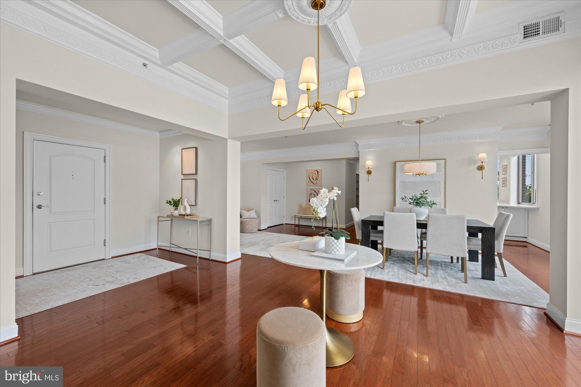 PALLADIUM AT MCLEAN - Residential