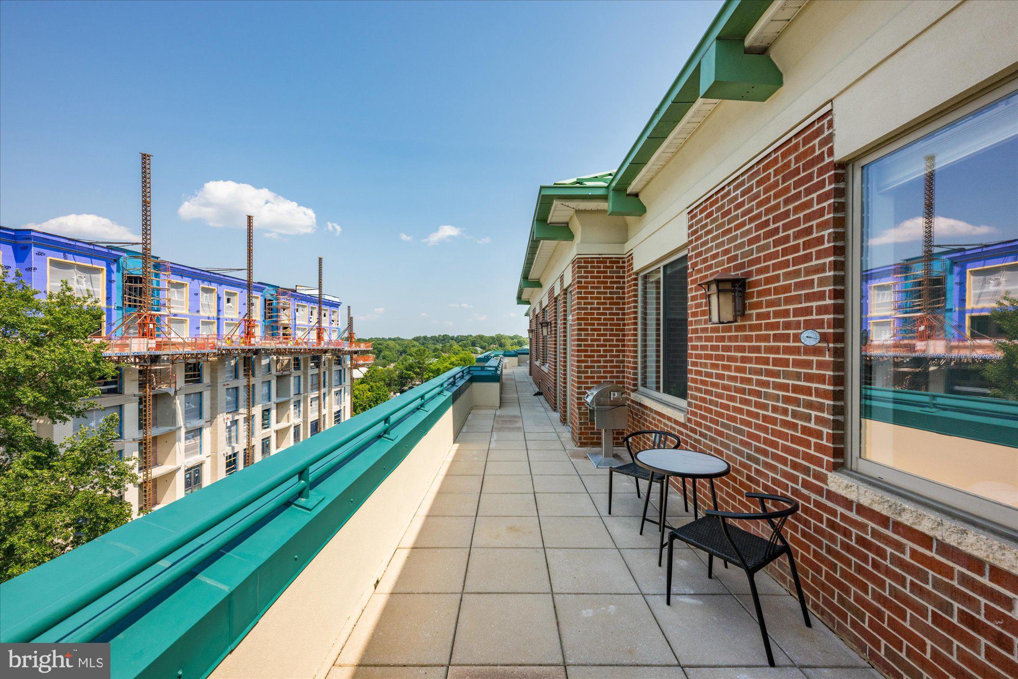 PALLADIUM AT MCLEAN - Residential