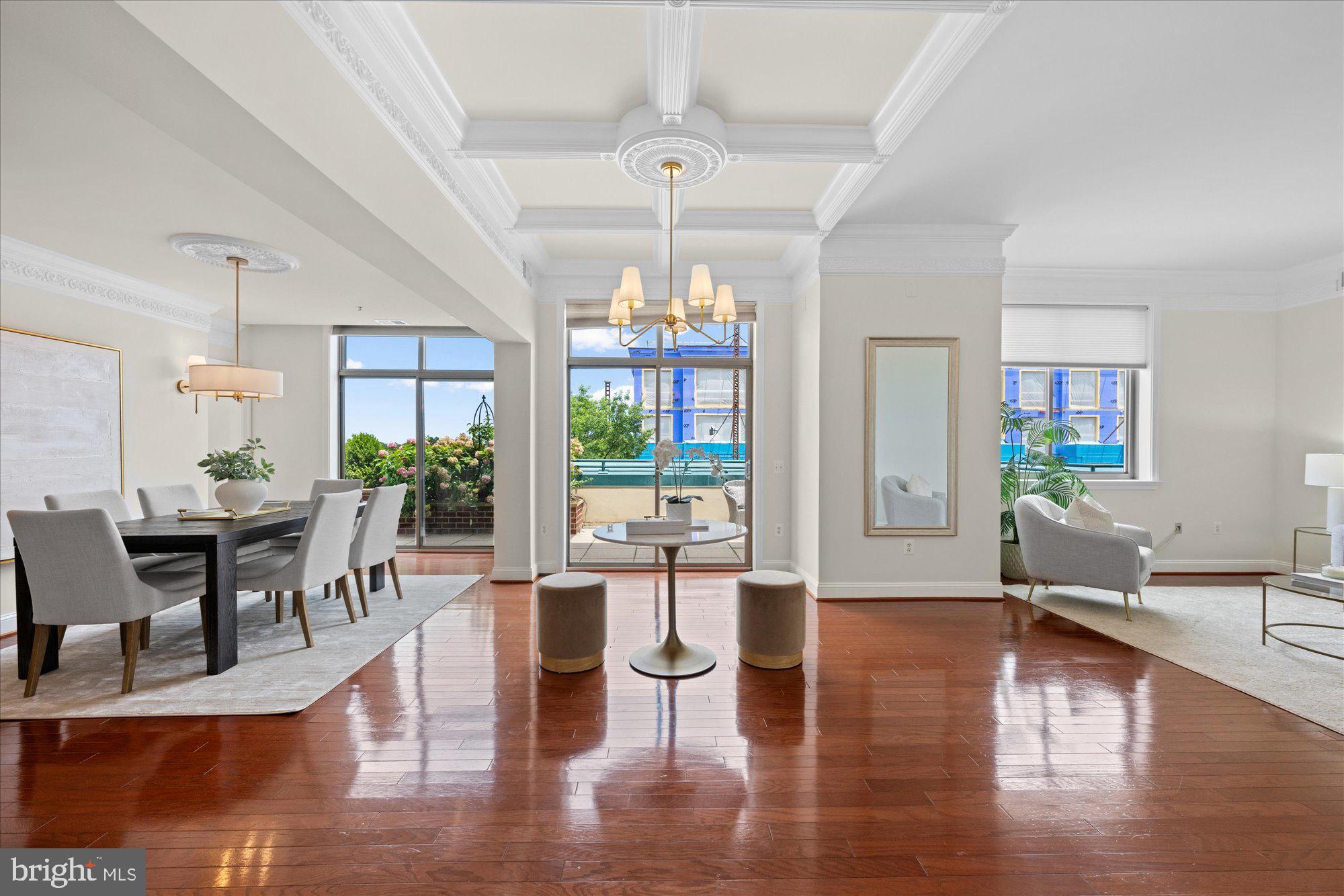 PALLADIUM AT MCLEAN - Residential