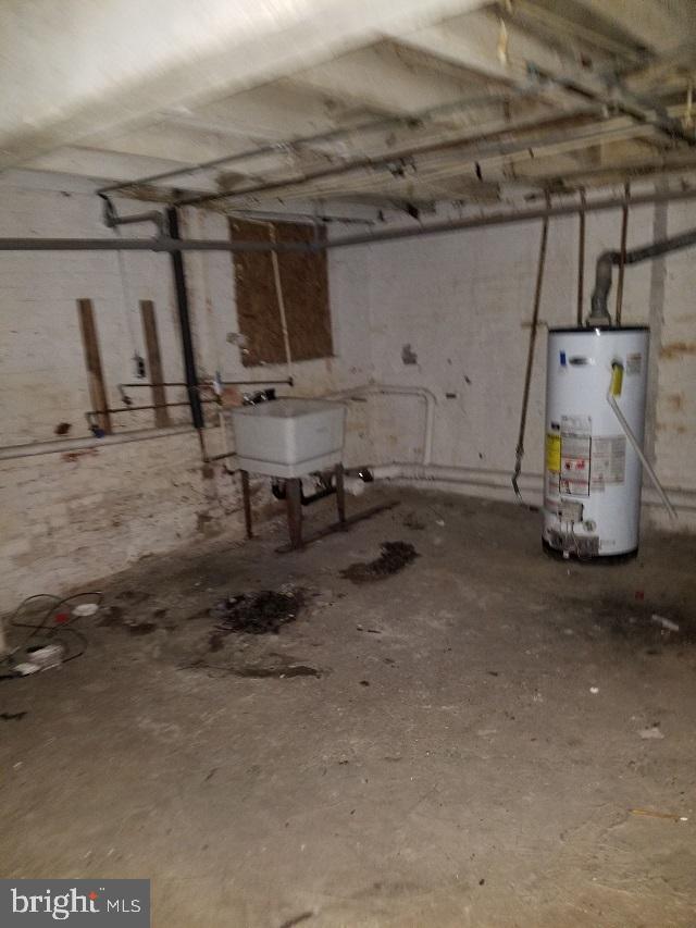 GARWYN OAKS - Residential