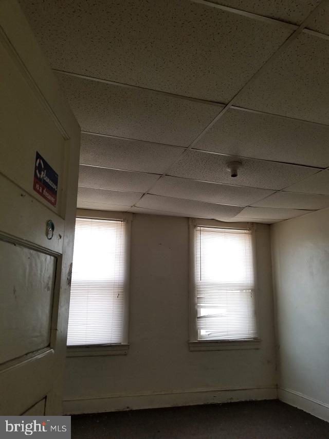 GARWYN OAKS - Residential