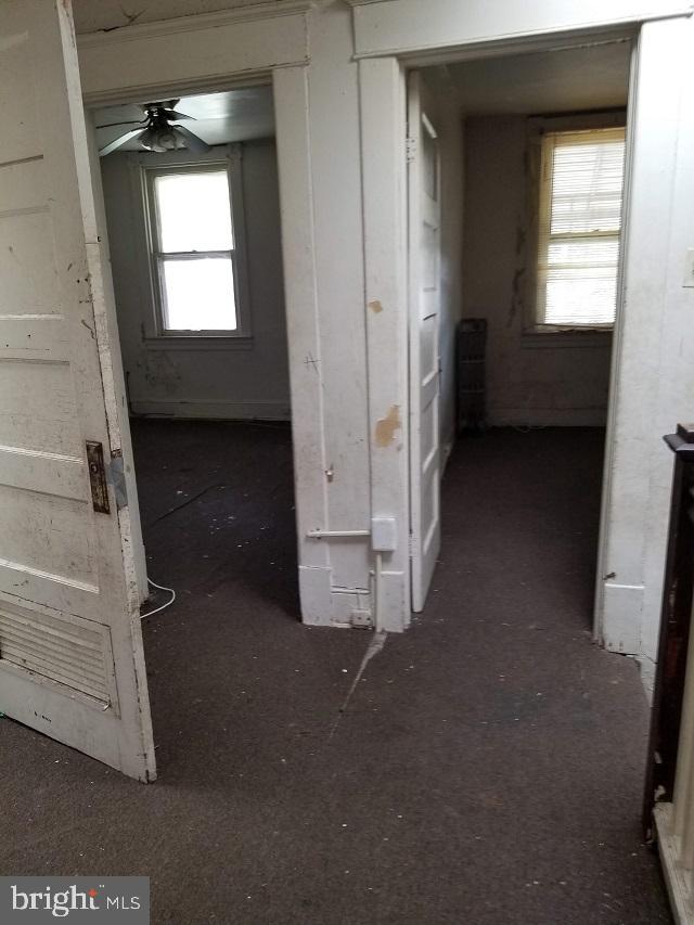 GARWYN OAKS - Residential