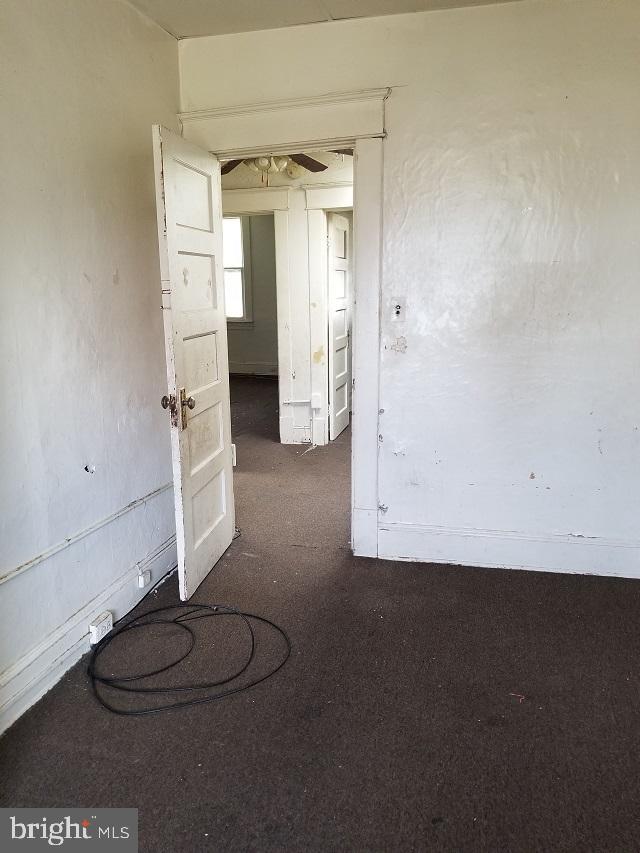 GARWYN OAKS - Residential