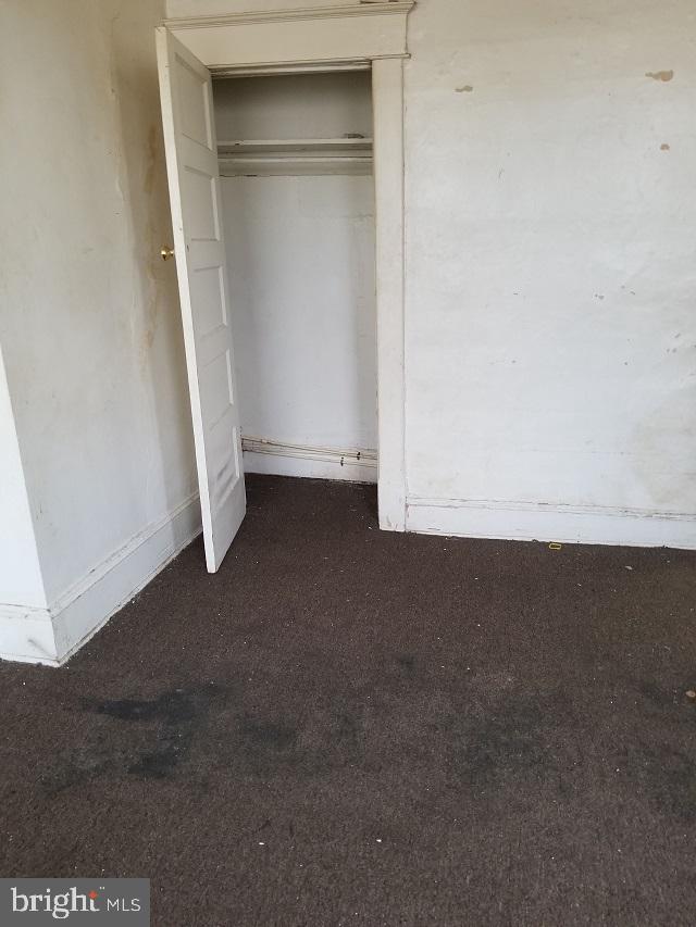 GARWYN OAKS - Residential