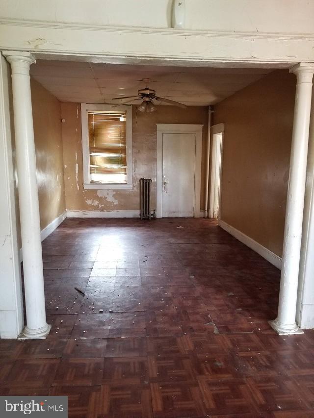 GARWYN OAKS - Residential