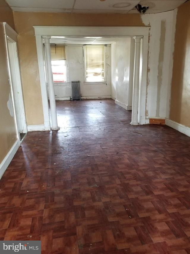 GARWYN OAKS - Residential