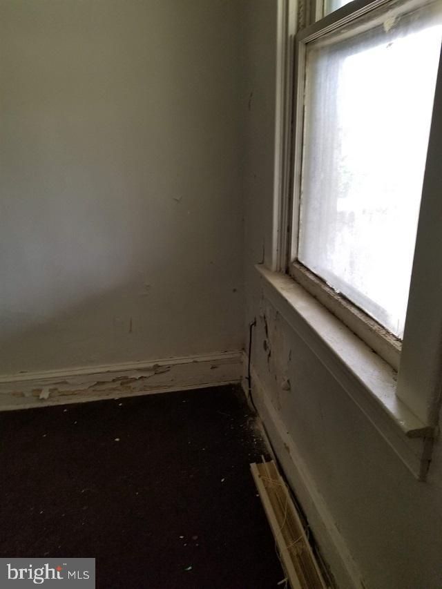 GARWYN OAKS - Residential