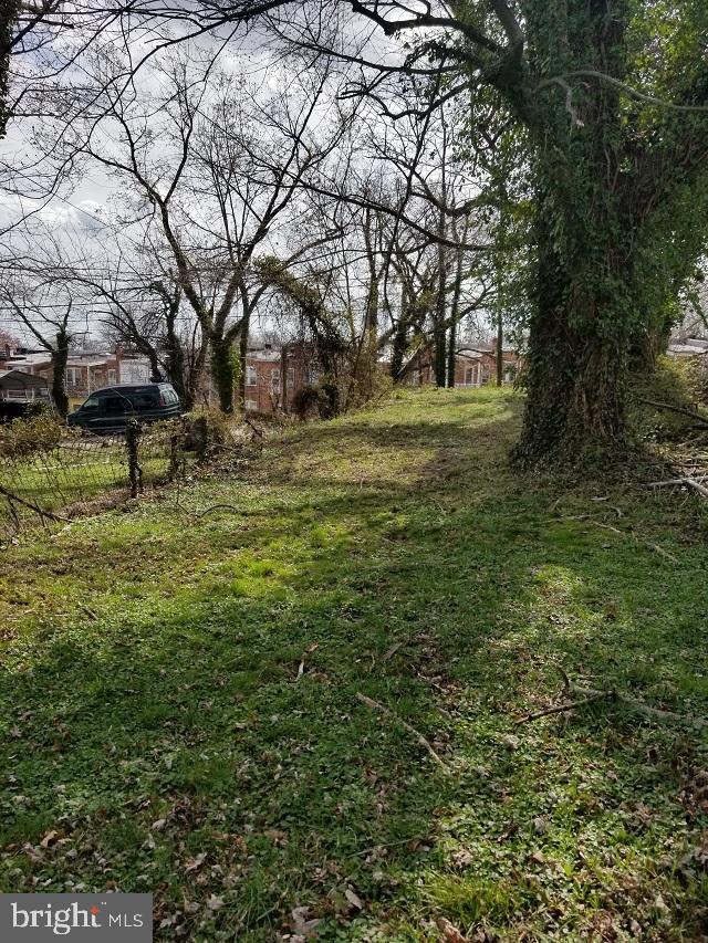 GARWYN OAKS - Residential