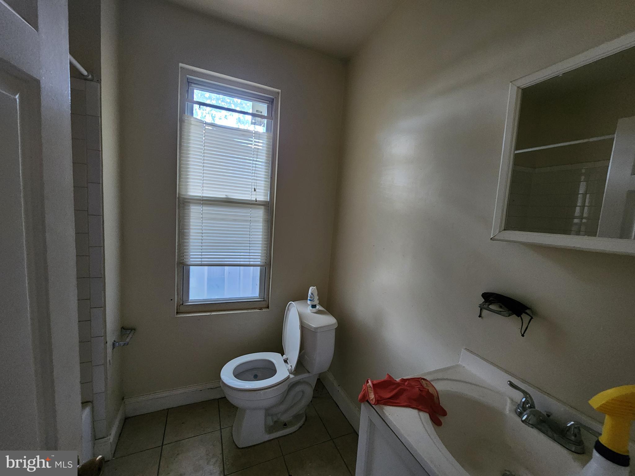 MONDAWMIN - Residential