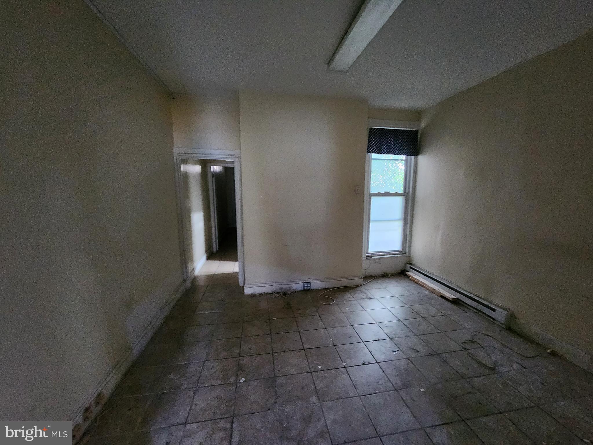 MONDAWMIN - Residential