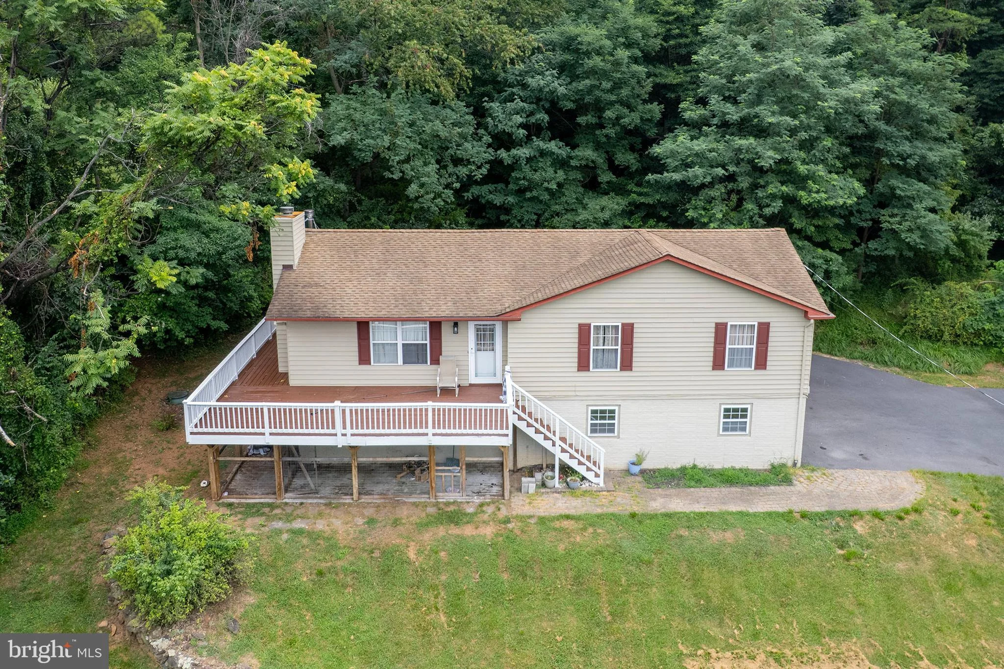 434 King David Drive, Linden, VA, 22642