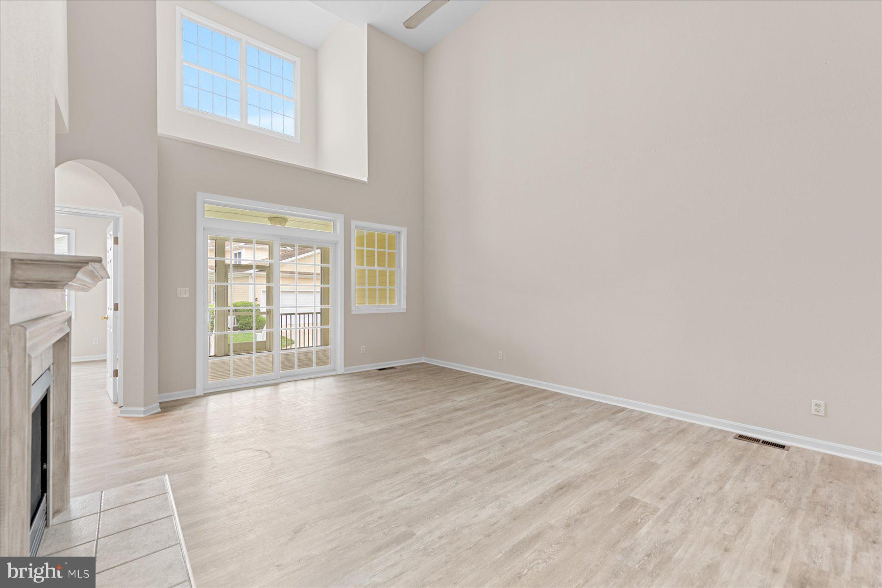 11043 DESTINATION DRIVE