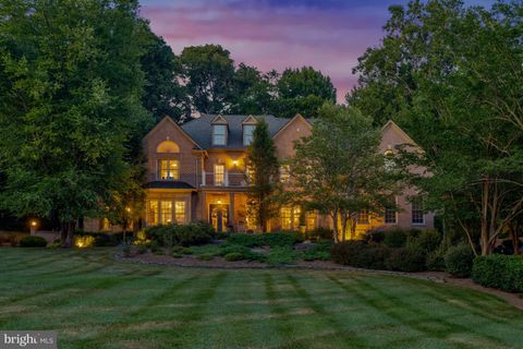 841 LEIGH MILL ROAD GREAT FALLS VA 22066