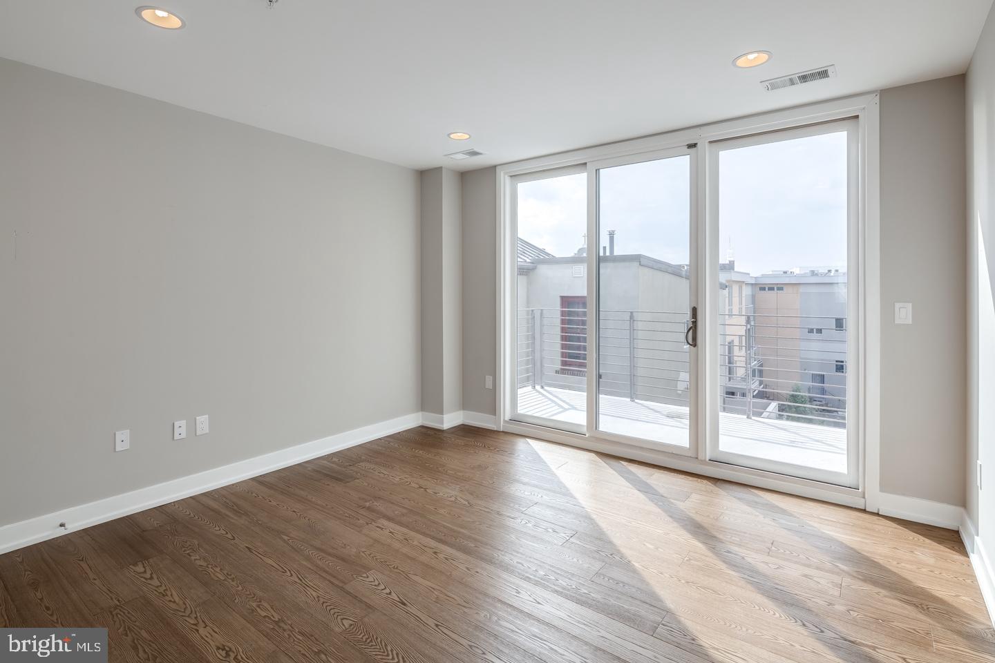 NORTHERN LIBERTIES - Residential Lease