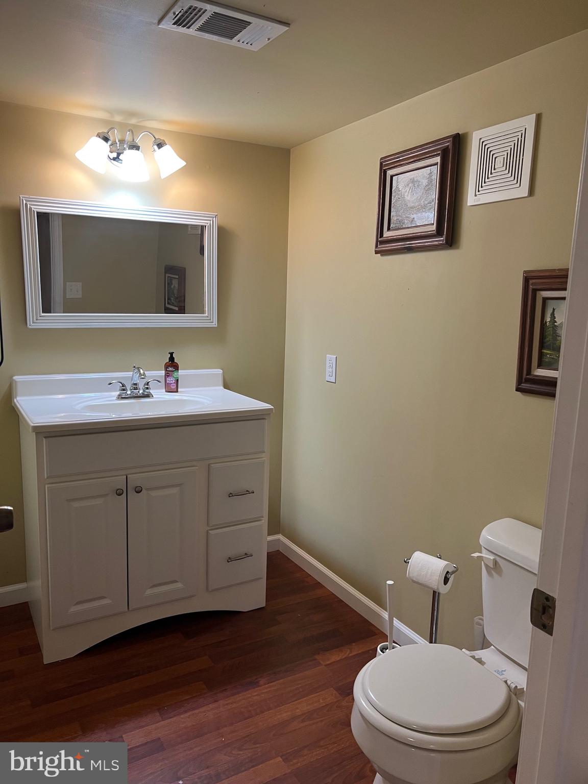 MAYERS SUMMIT - Residential