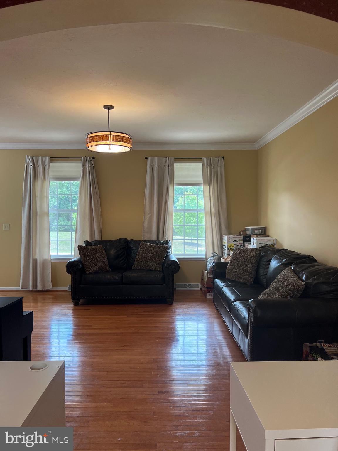 MAYERS SUMMIT - Residential