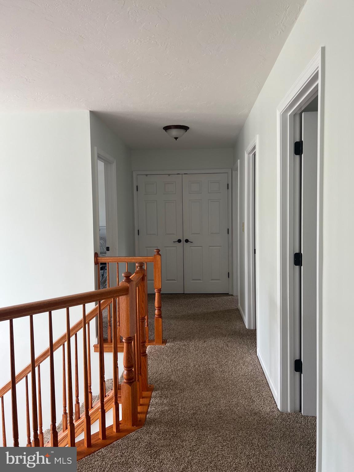 MAYERS SUMMIT - Residential