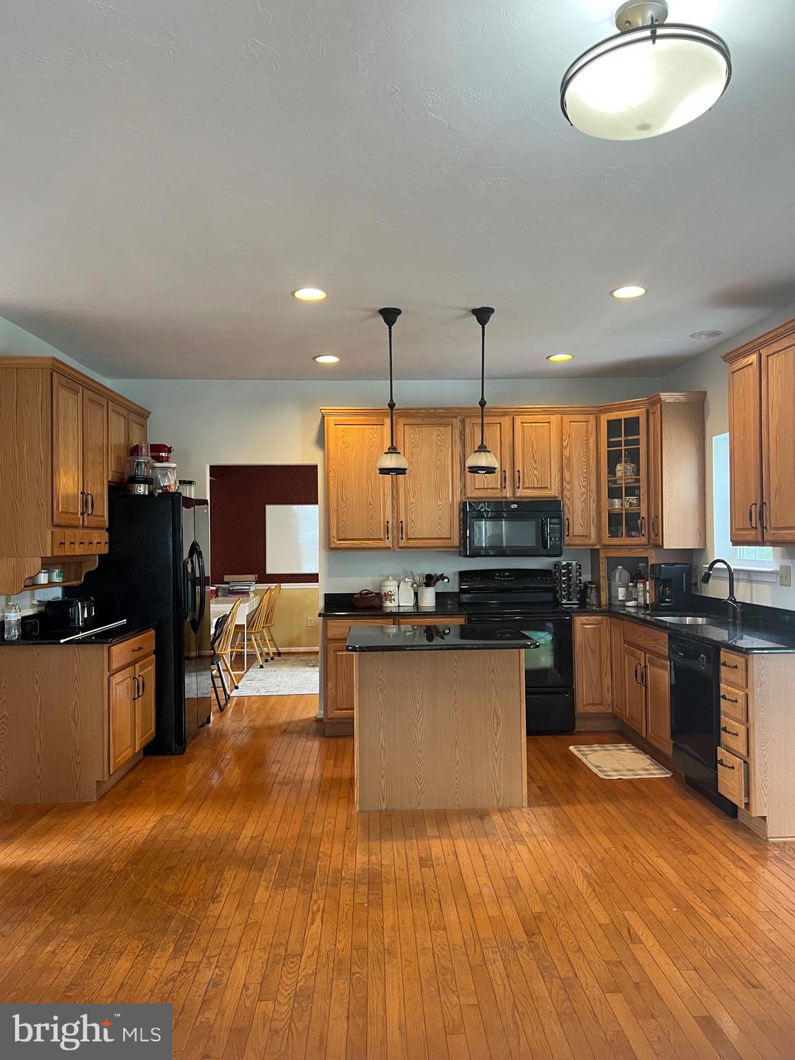 MAYERS SUMMIT - Residential