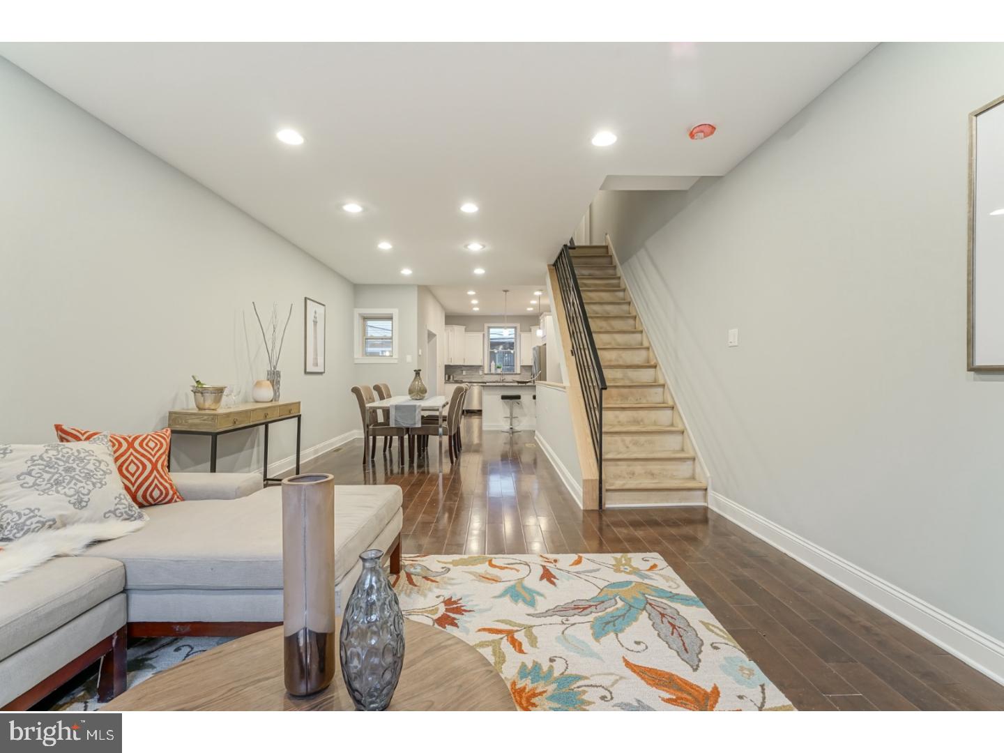 POINT BREEZE - Residential