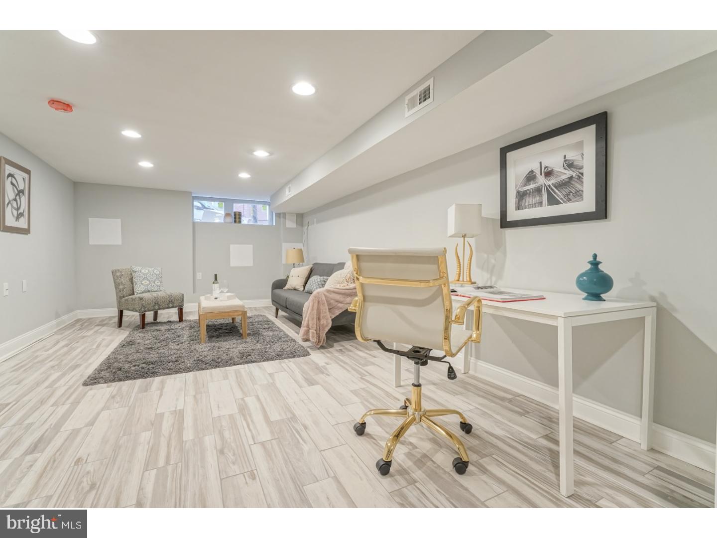 POINT BREEZE - Residential