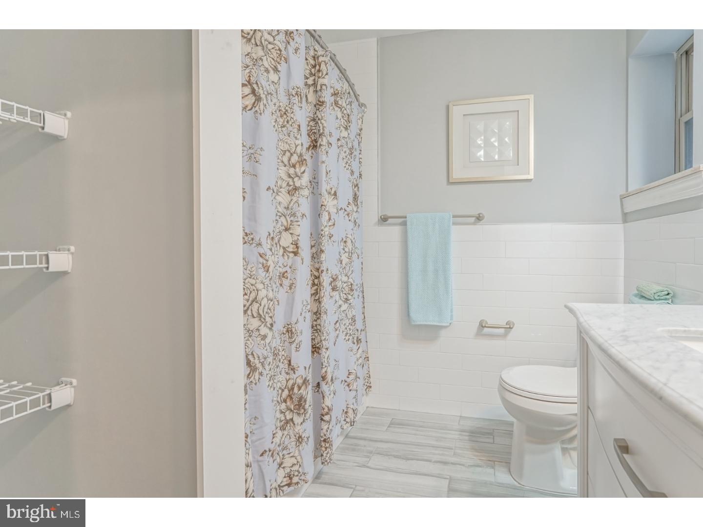 POINT BREEZE - Residential