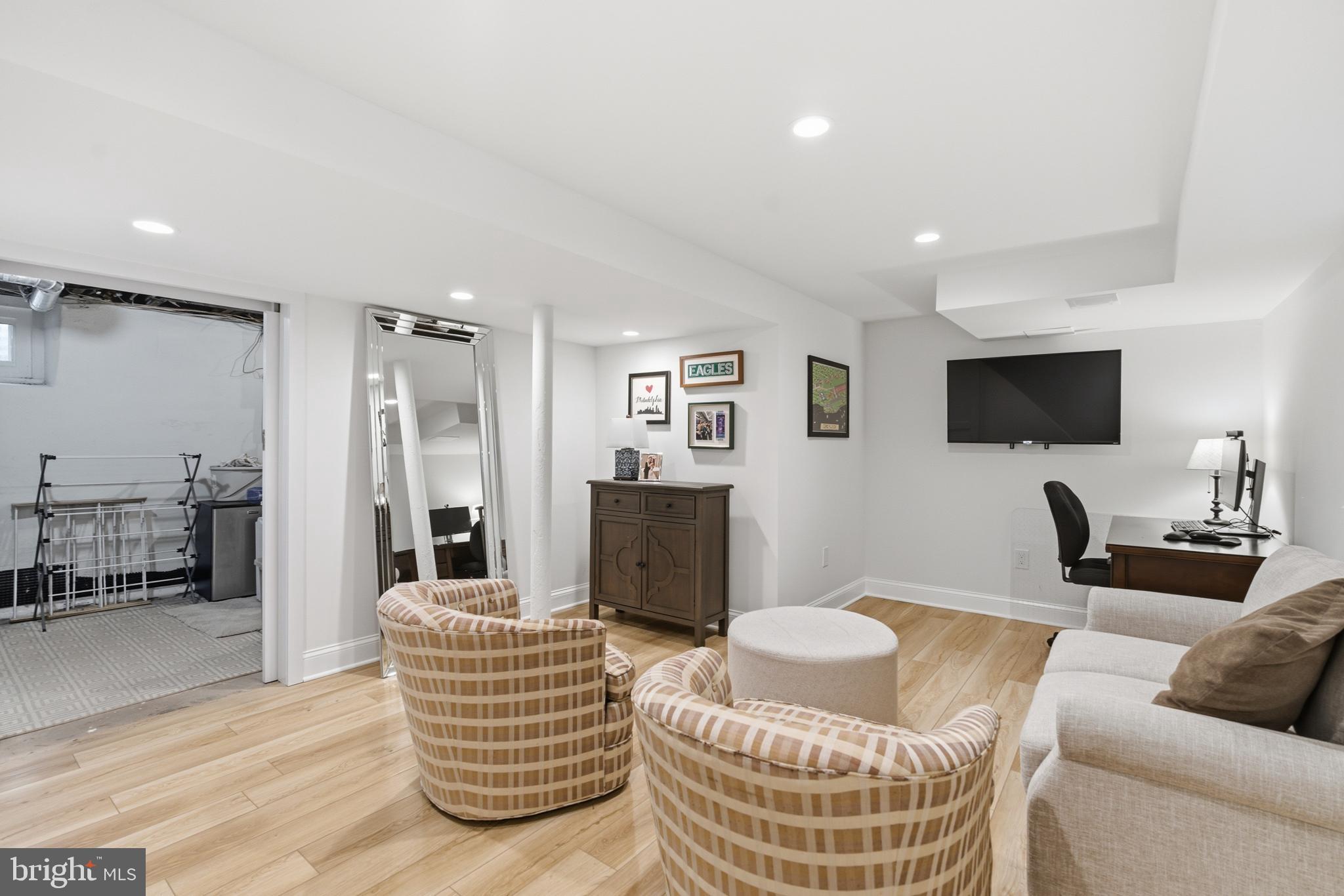 SHORTRIDGE - Residential