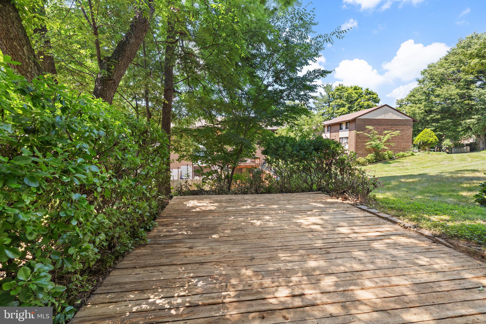 JEFFERS GLEN - Residential