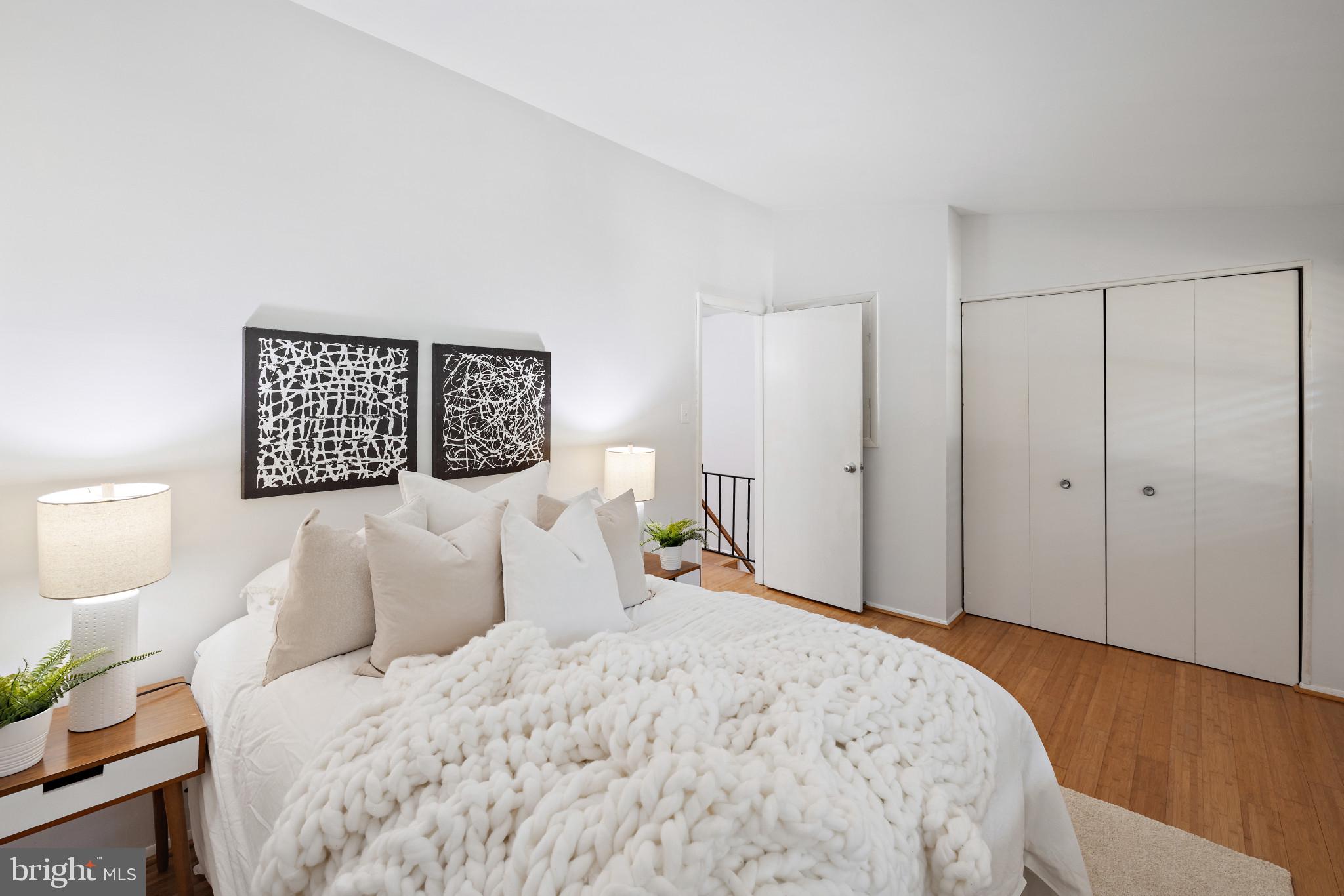 JEFFERS GLEN - Residential