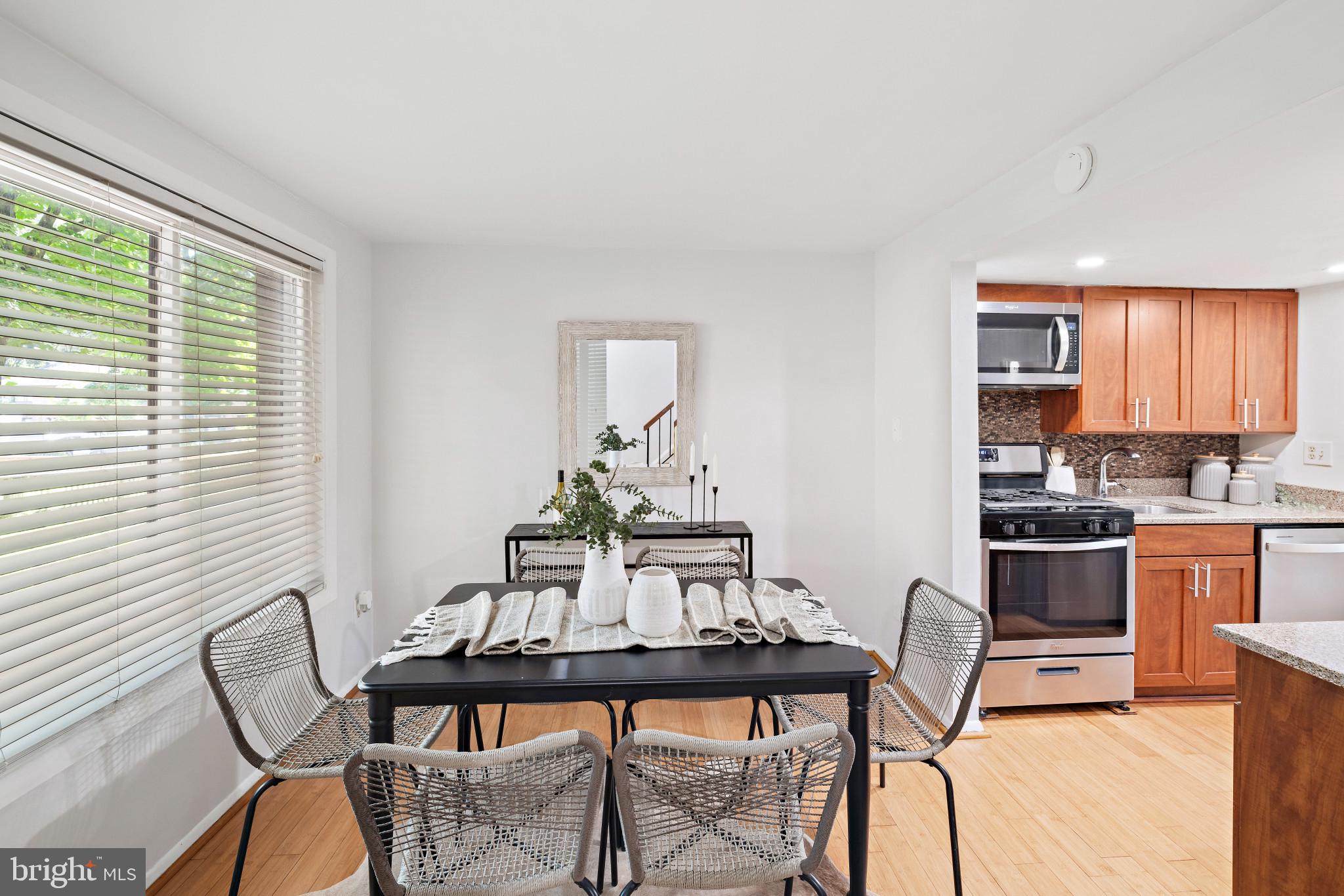 JEFFERS GLEN - Residential