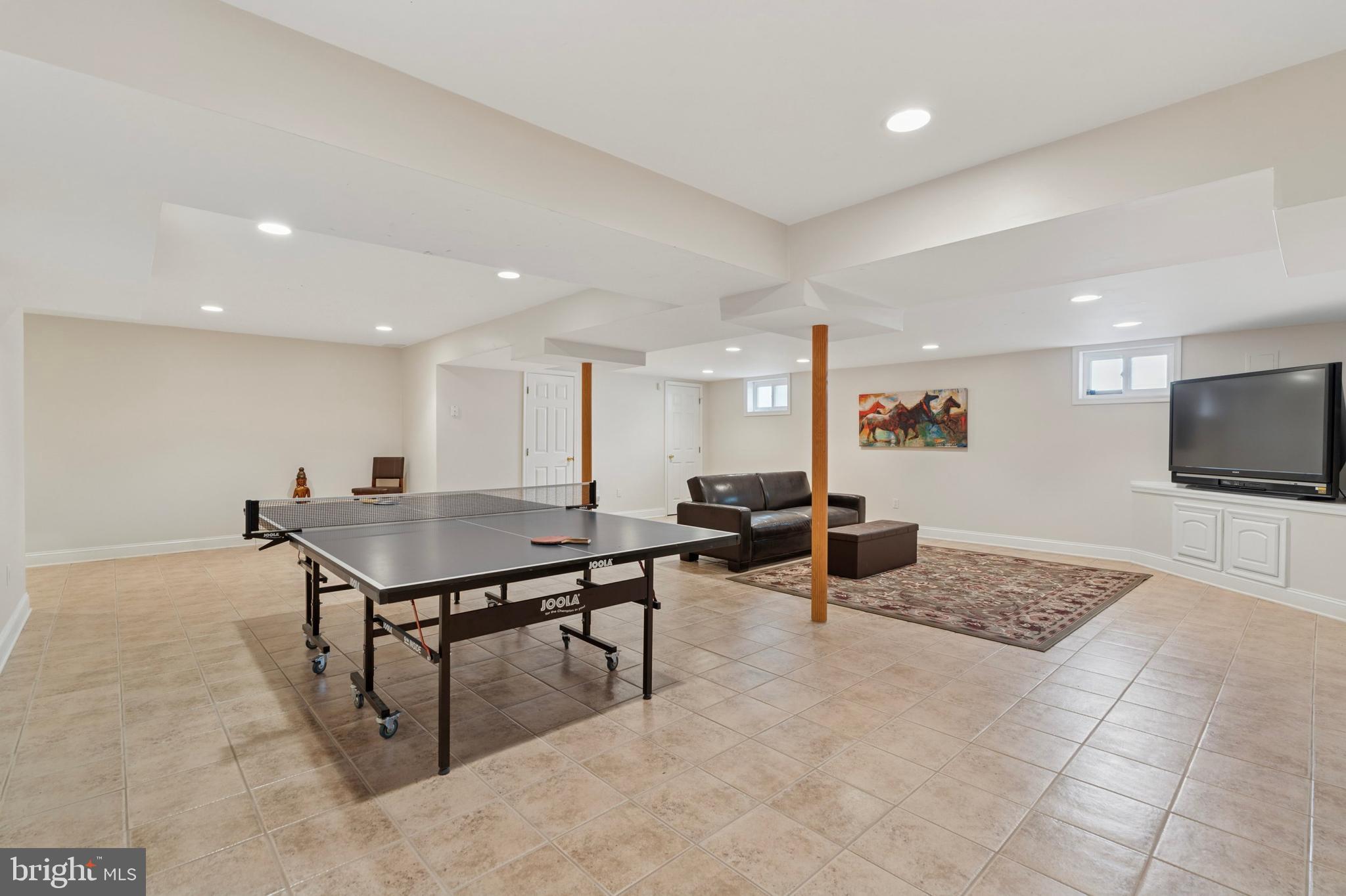 DAYLESFORD ESTATES - Residential