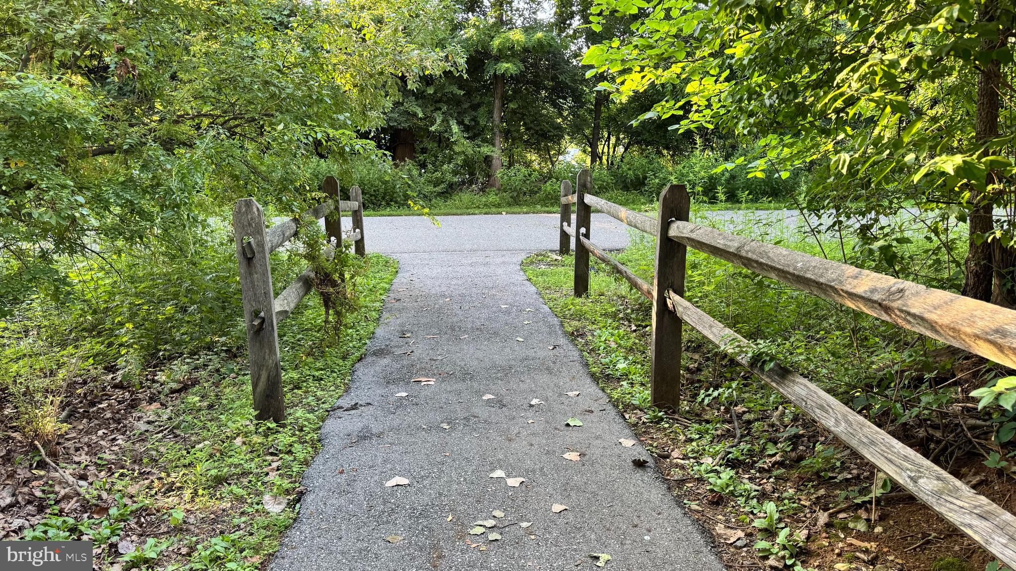 DAYLESFORD ESTATES - Residential
