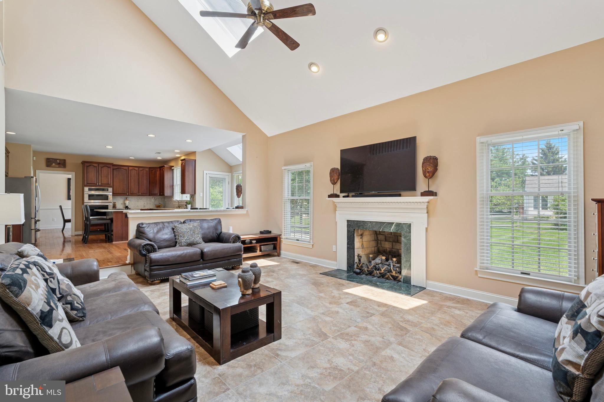 DAYLESFORD ESTATES - Residential