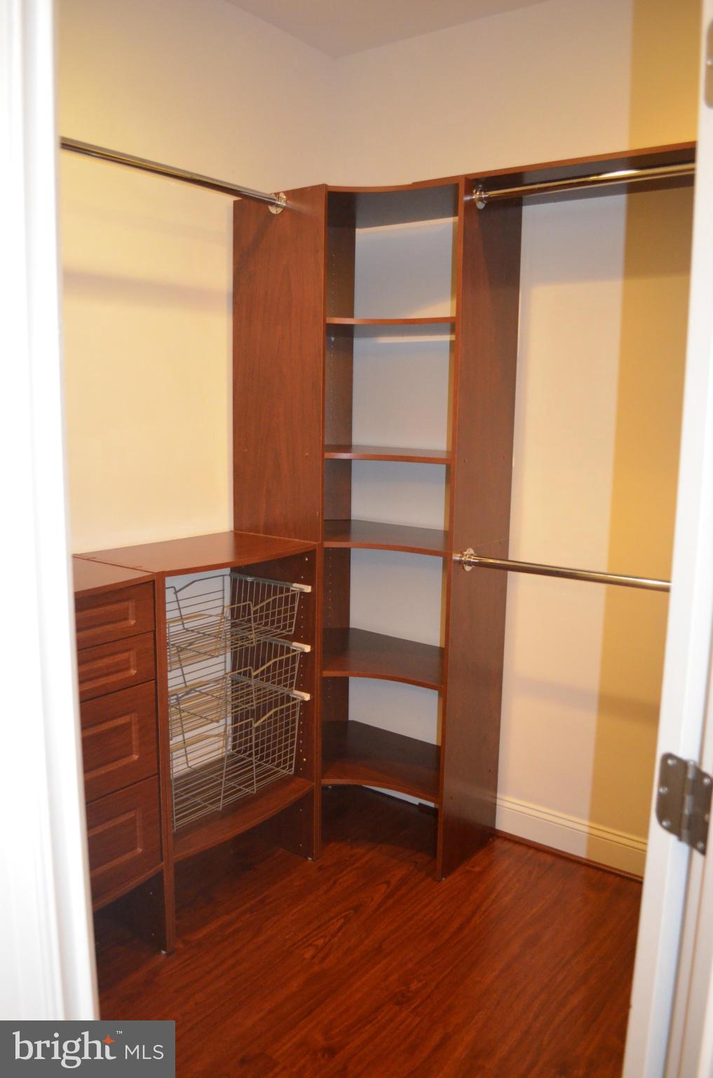 BULL RUN MOUNTAIN ESTATE - Residential