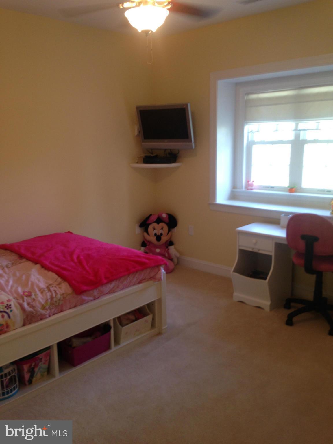 BULL RUN MOUNTAIN ESTATE - Residential