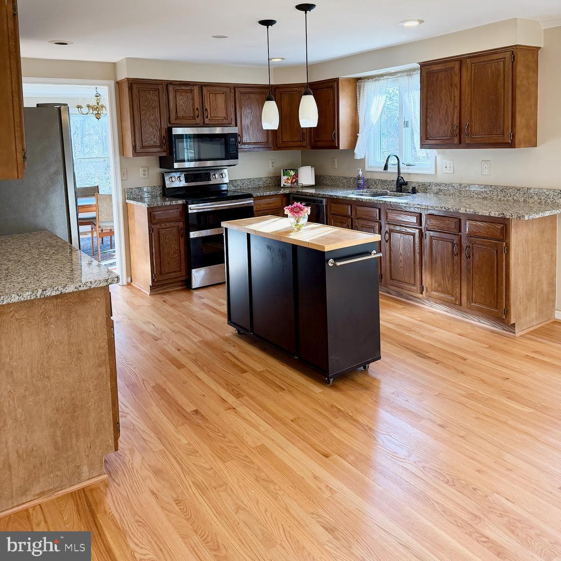 9701 GEORGETOWN PIKE