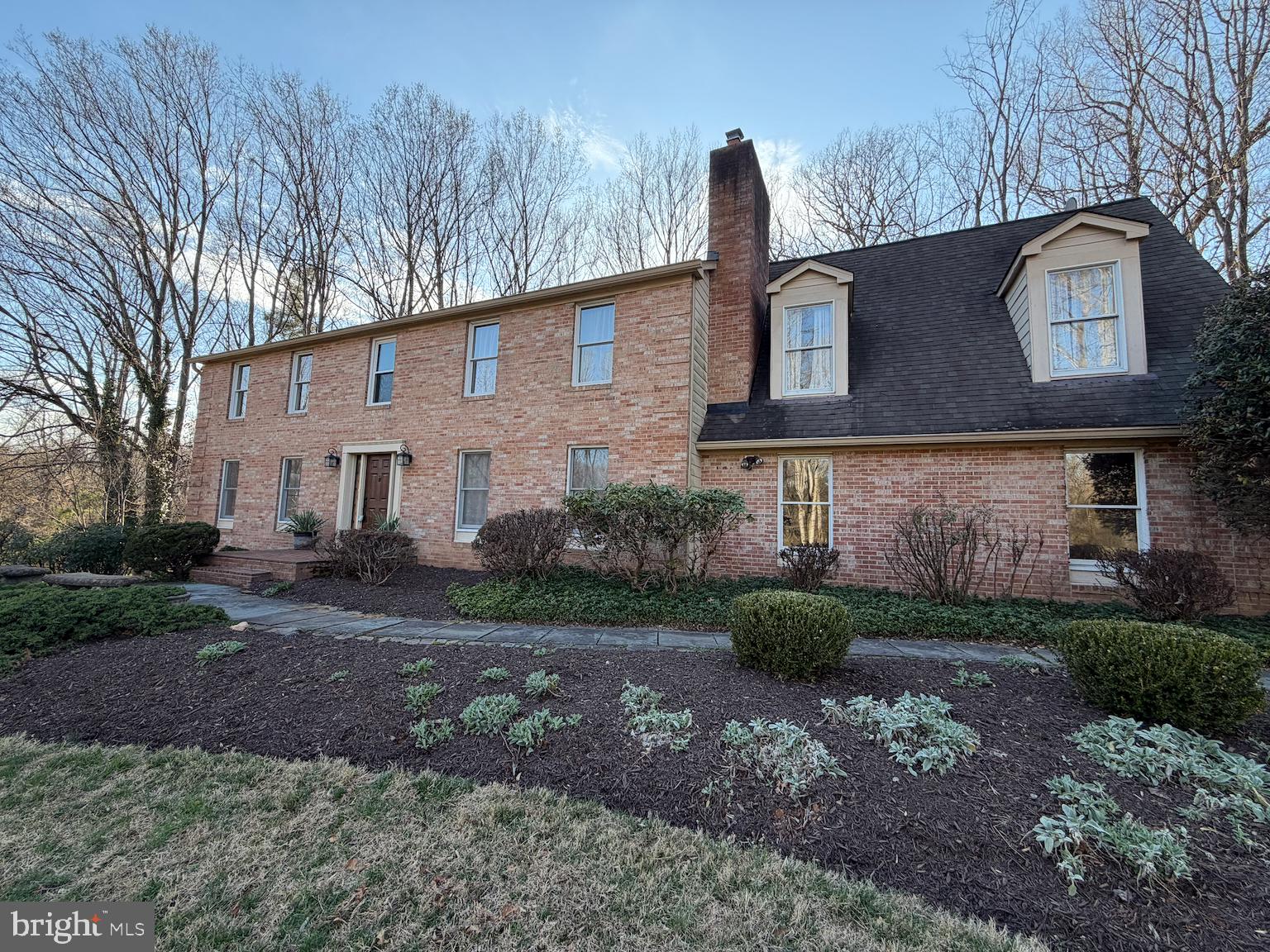 9701 GEORGETOWN PIKE